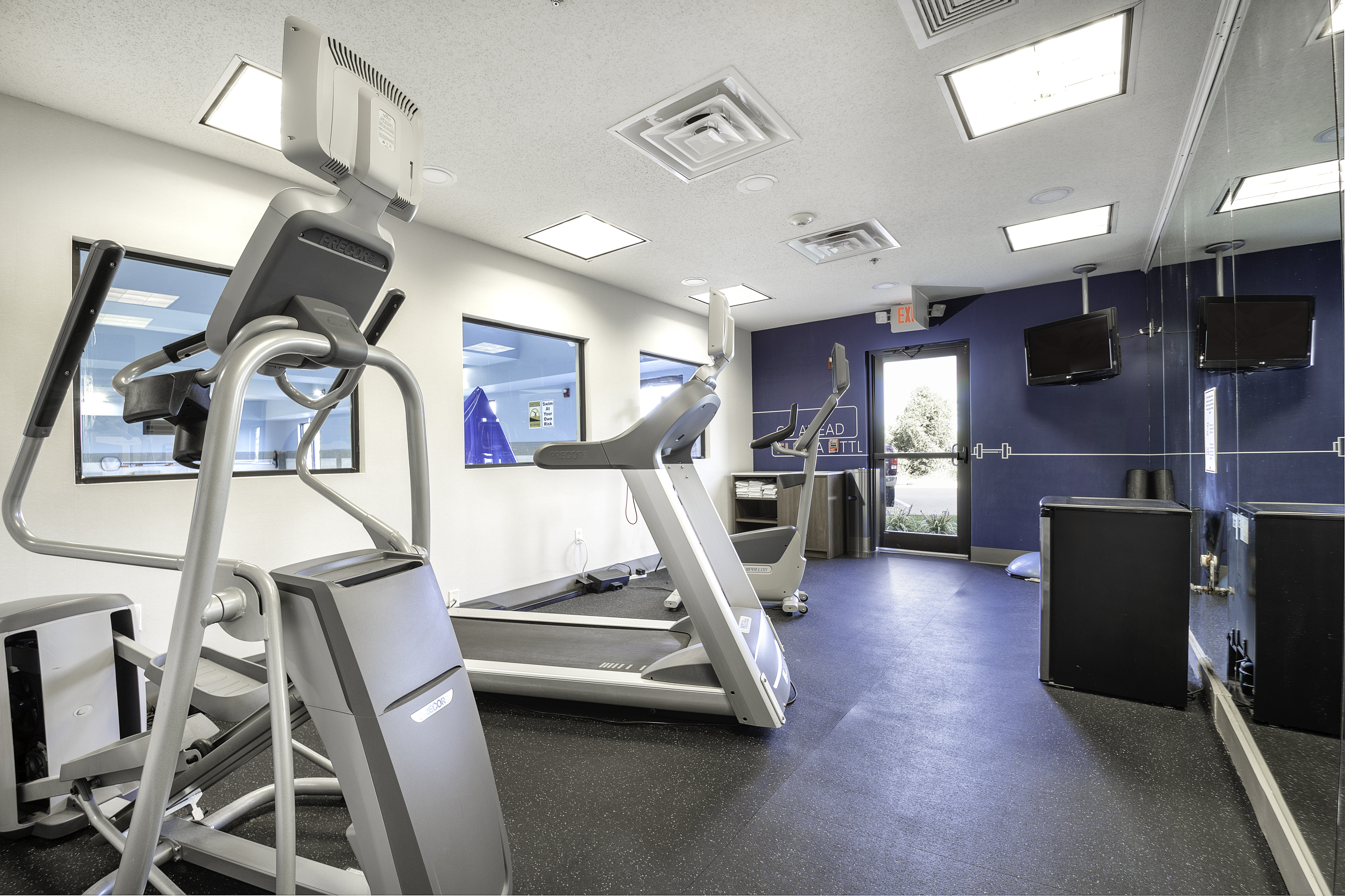 holiday inn express hotel and suites festus south