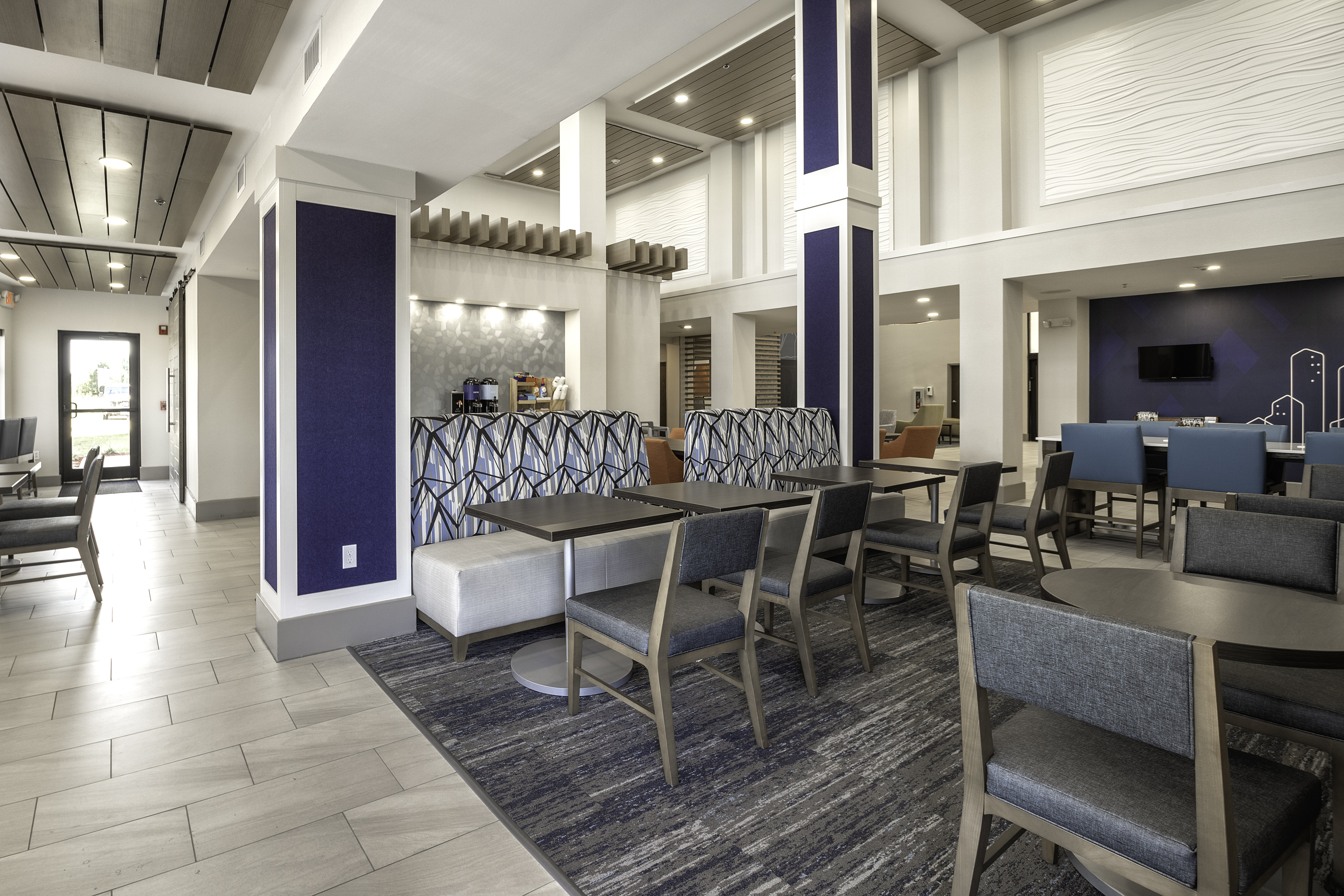 holiday inn express hotel and suites festus south