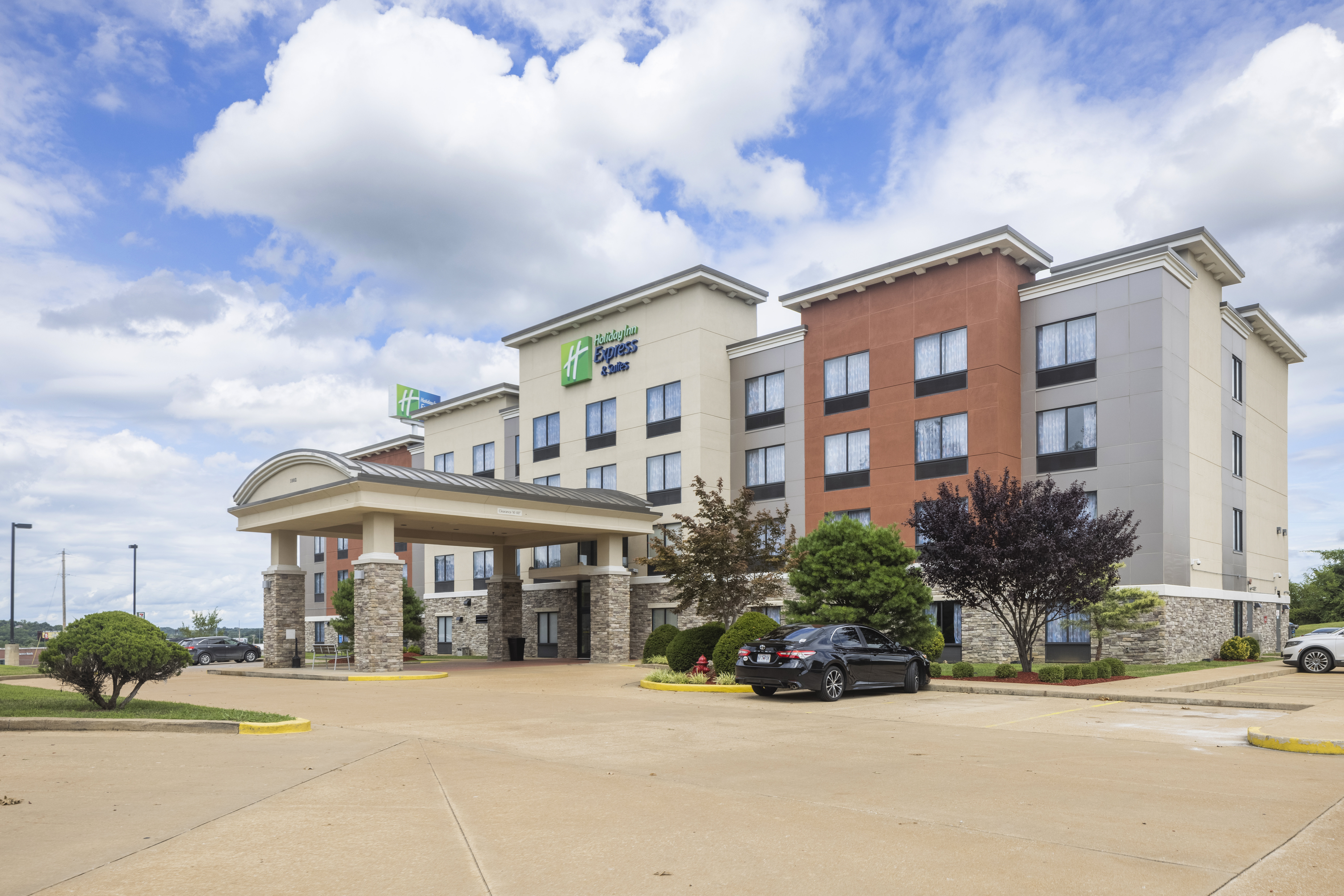 holiday inn express hotel and suites festus south