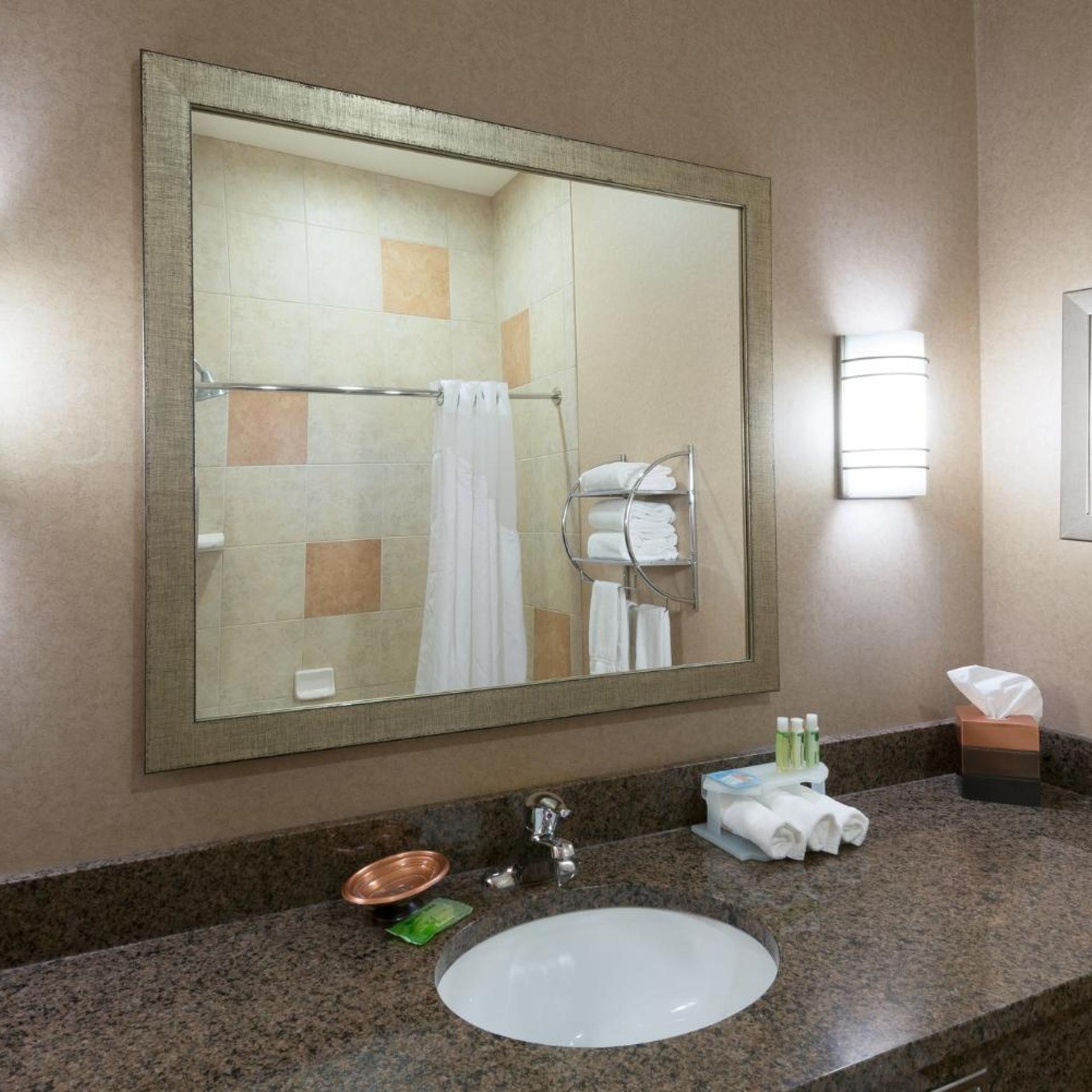 holiday inn express vernal dinosaurland by ihg