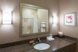 holiday inn express vernal dinosaurland by ihg