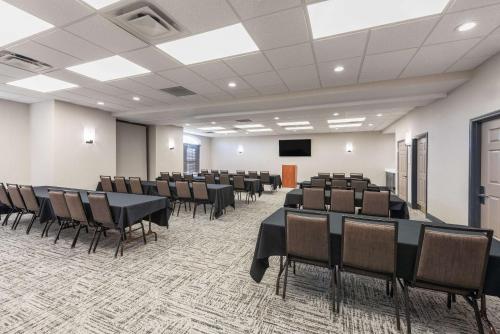 country inn and suites by radisson findlay oh