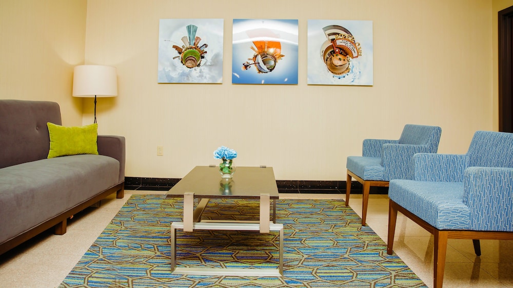 holiday inn express and suites waller