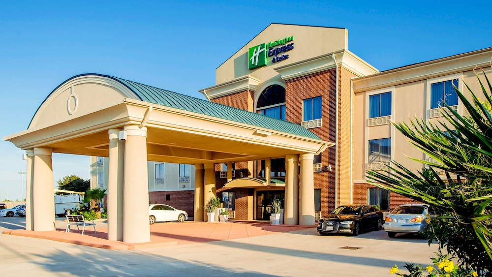 holiday inn express and suites waller