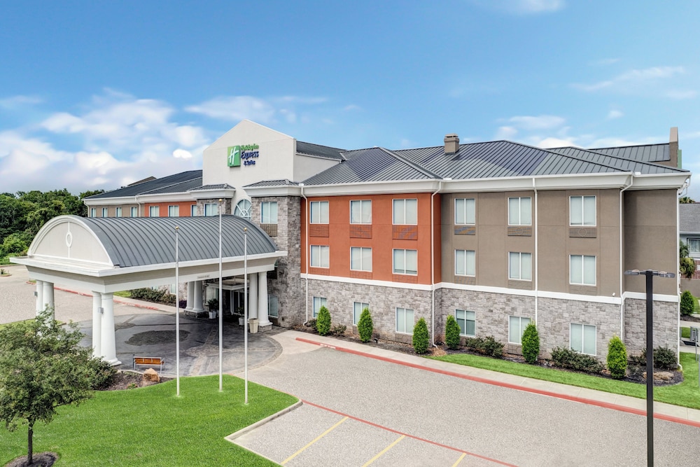 holiday inn express and suites clute lake jackson