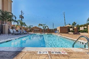 hampton inn and suites lake jackson clute