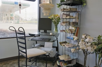 Americas Best Value Inn Rome,Cartersville>>Bartow County,2 star