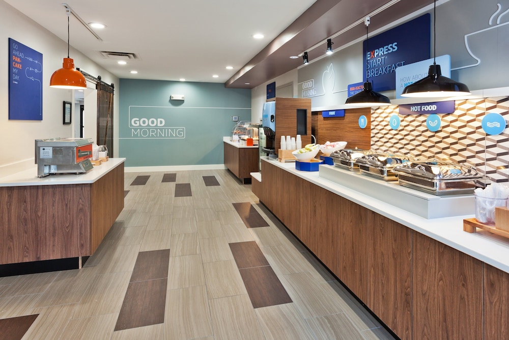 holiday inn express and suites rome east by ihg