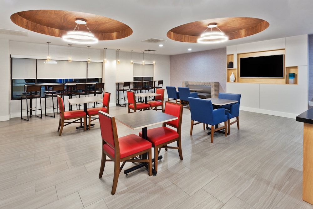 holiday inn express and suites rome east by ihg