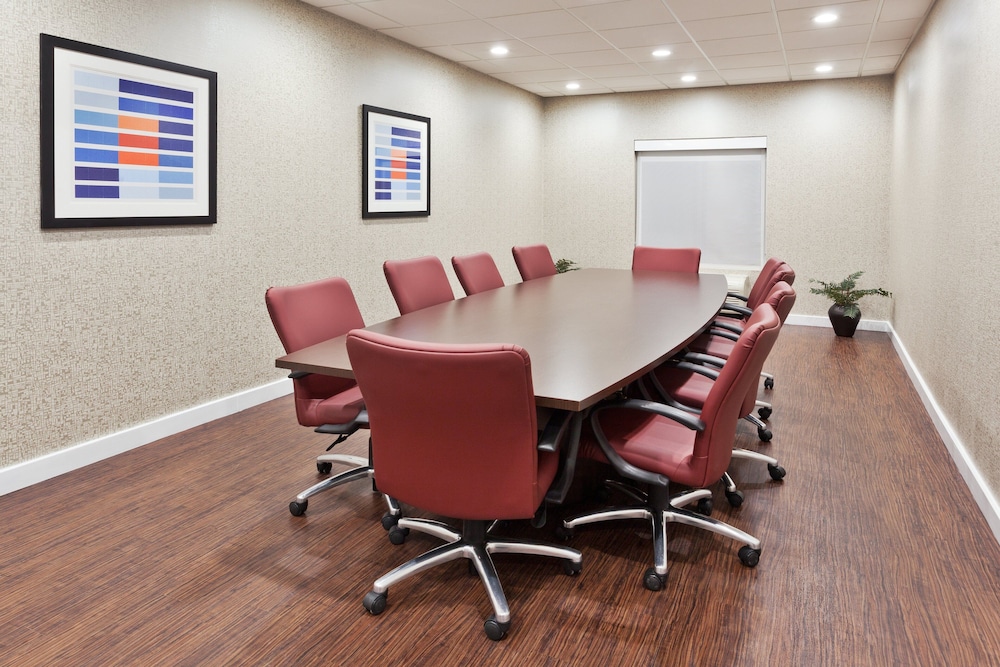 holiday inn express and suites rome east by ihg