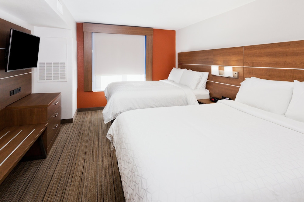 holiday inn express and suites rome east by ihg