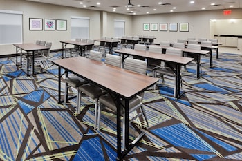 holiday inn express and suites rome east by ihg