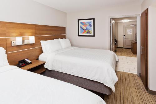 holiday inn express and suites rome east by ihg