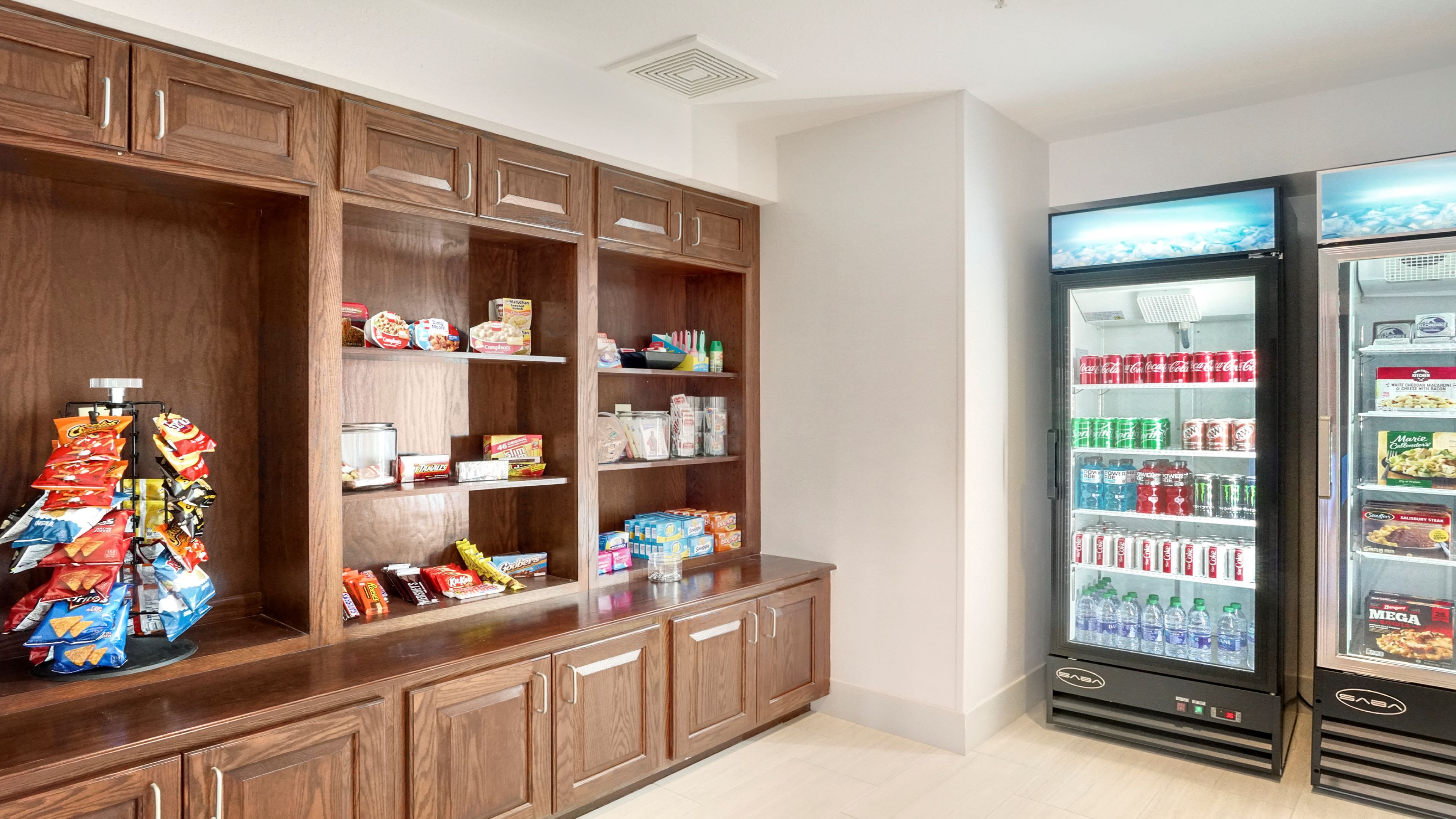 holiday inn express and suites portland by ihg
