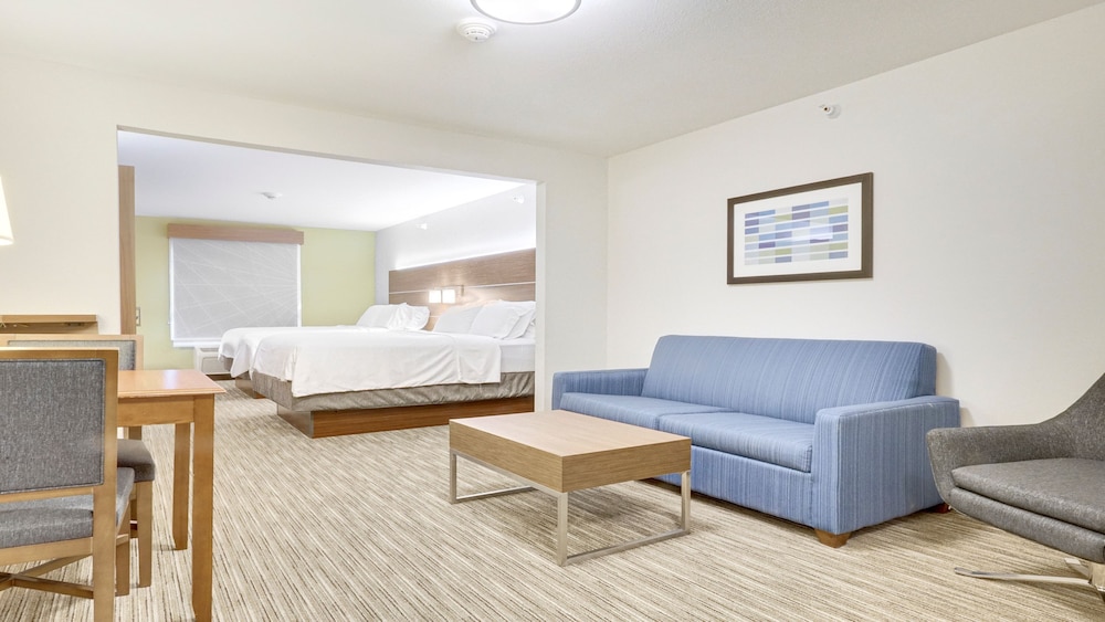 holiday inn express and suites portland by ihg