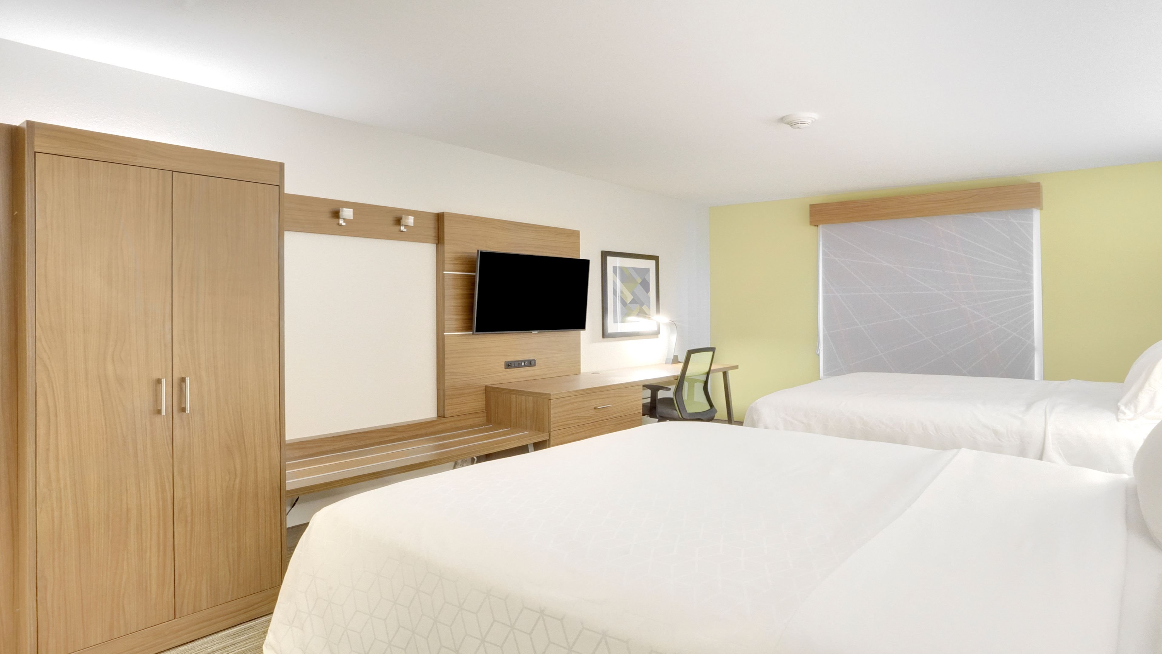 holiday inn express and suites portland by ihg