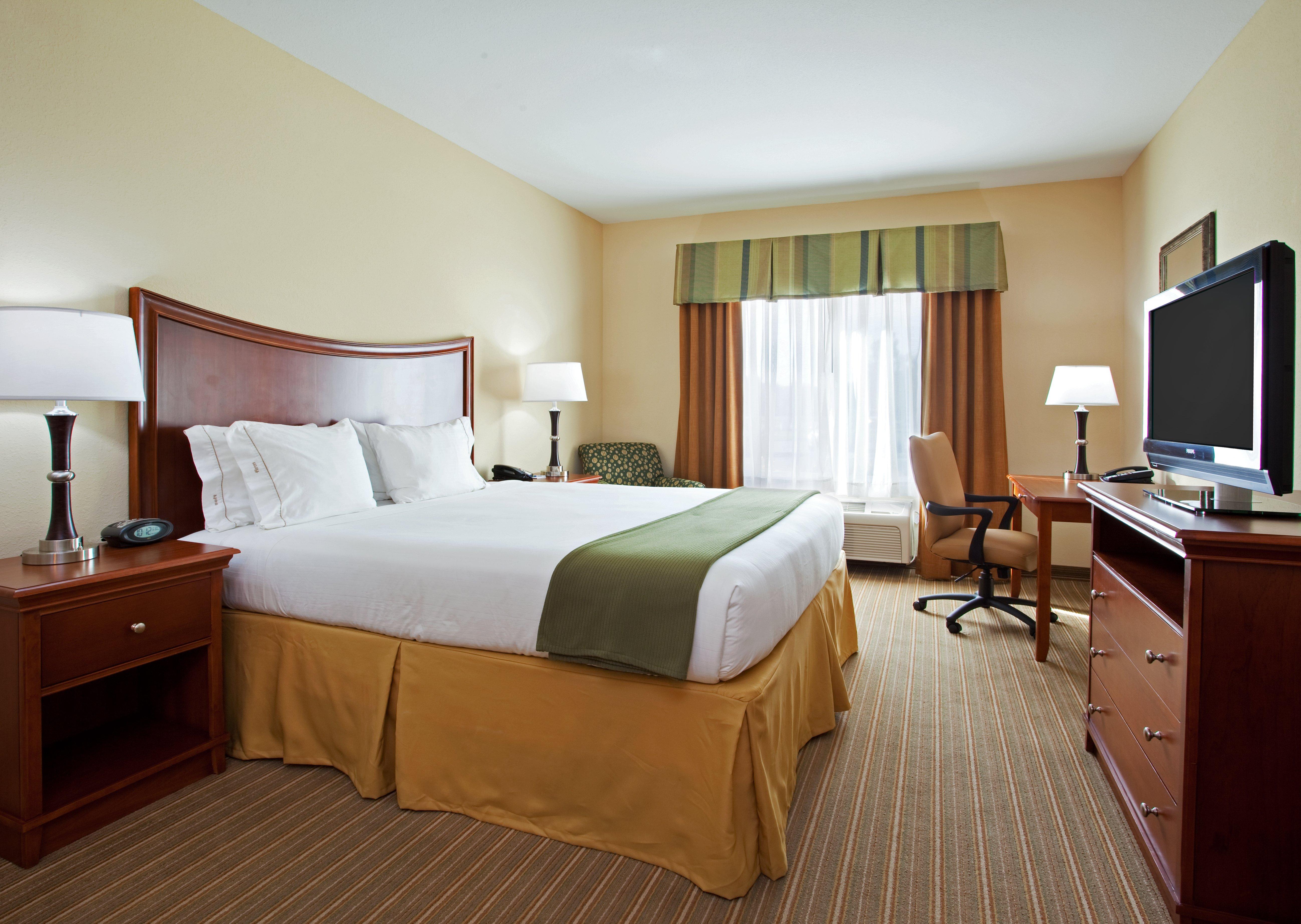 holiday inn express and suites portland by ihg