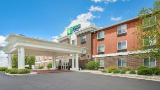 holiday inn express and suites portland by ihg