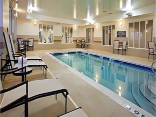 holiday inn express and suites portland by ihg