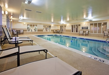 Holiday Inn Express & Suites Portland By Ihg,Indiana>>Berne,3 star