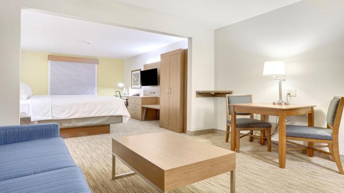 holiday inn express and suites portland by ihg