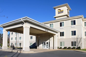 sleep inn and suites near liberty place i 65