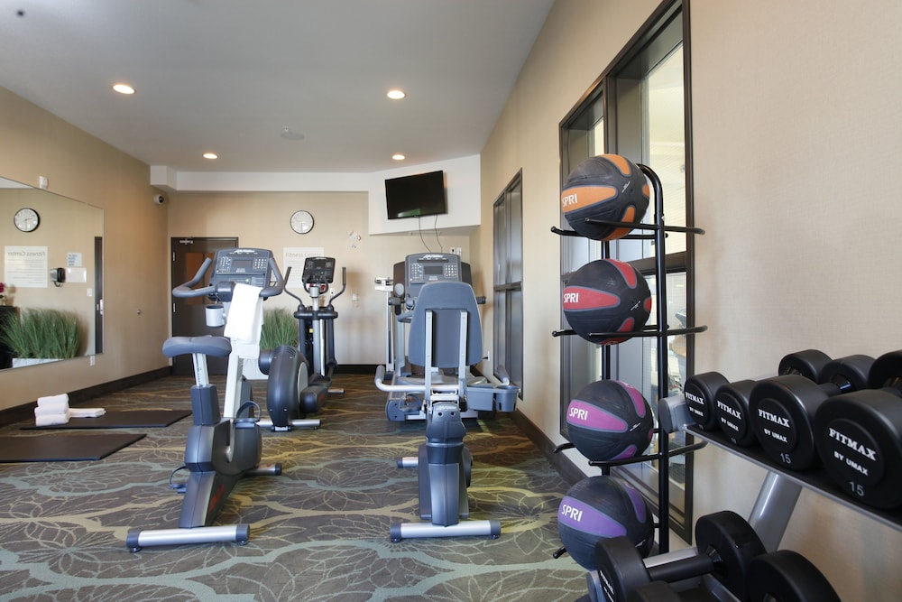 holiday inn express fort st john by ihg