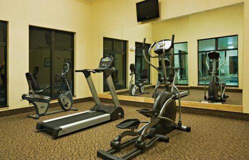 holiday inn express and suites borger by ihg