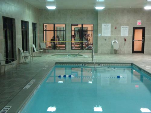 holiday inn express and suites borger by ihg