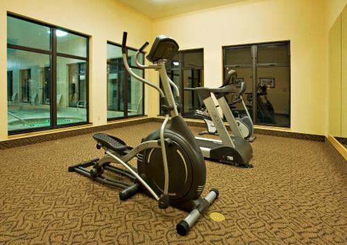 holiday inn express and suites borger by ihg