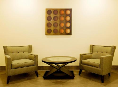 holiday inn express and suites borger by ihg