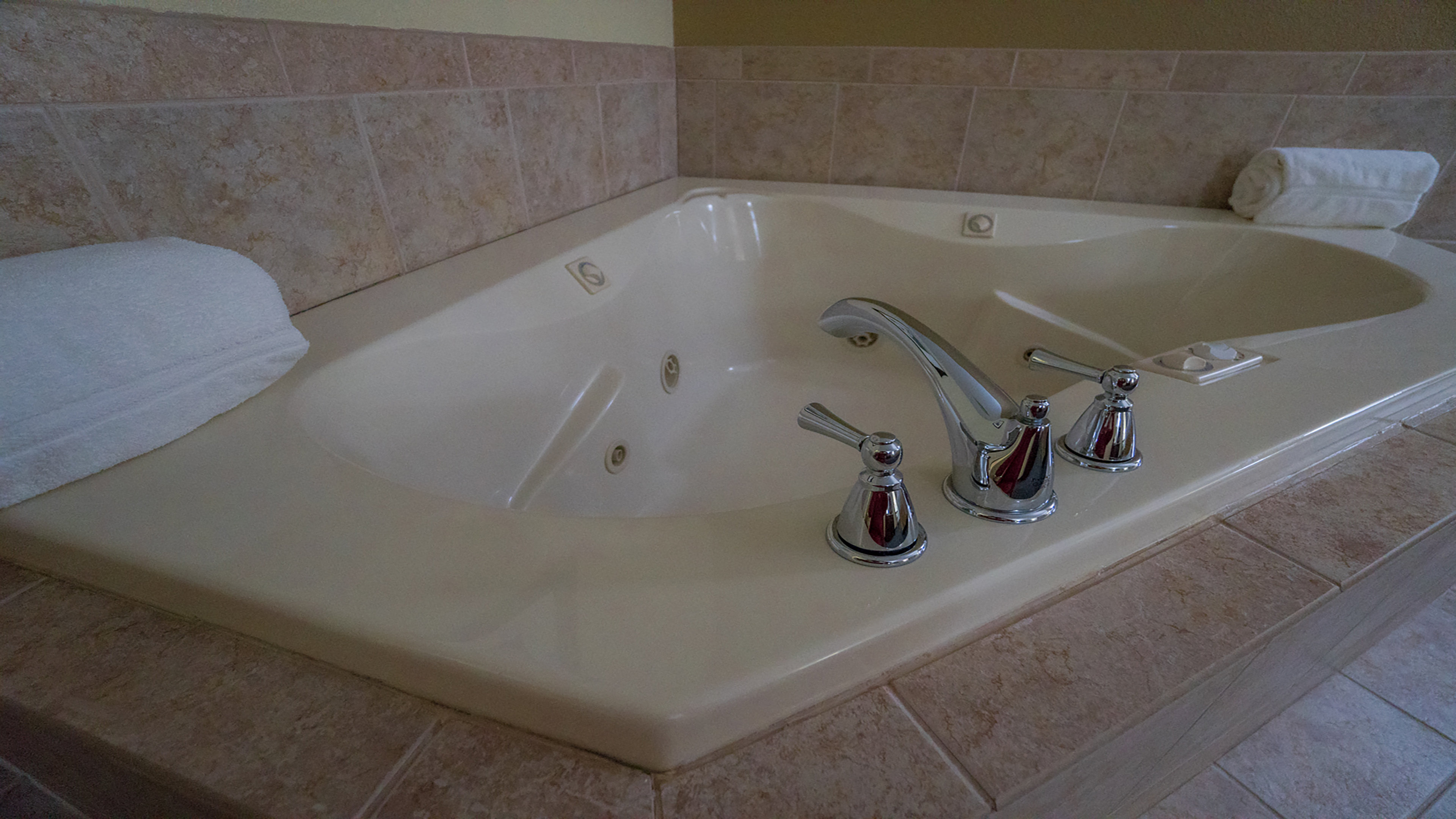 holiday inn express and suites pampa by ihg
