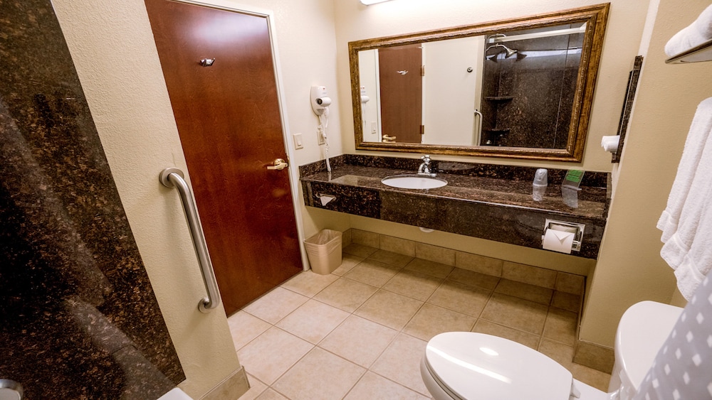holiday inn express and suites pampa by ihg