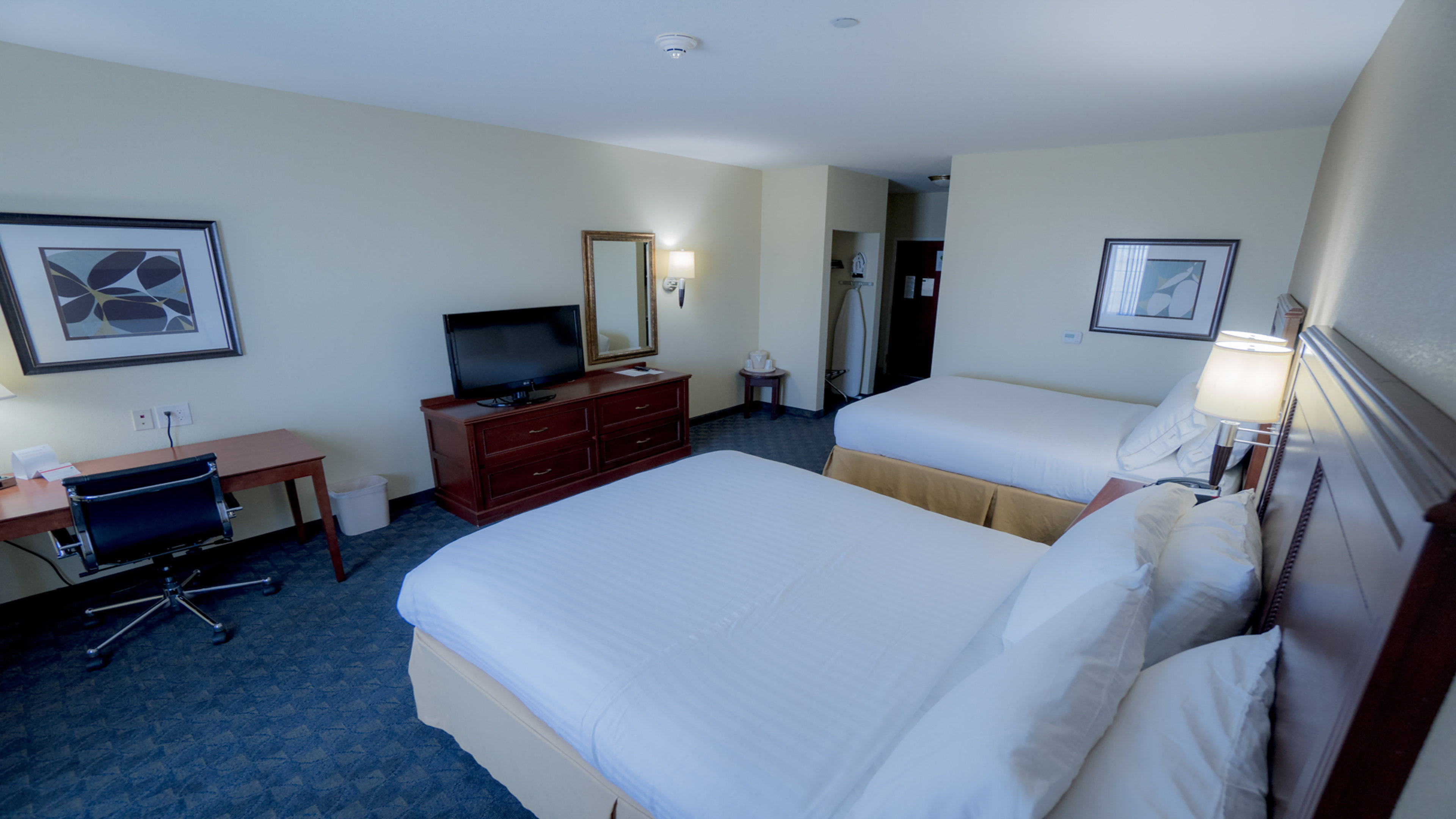 holiday inn express and suites pampa by ihg