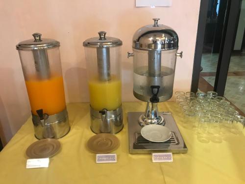 outdoor inn kata hotel