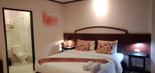 outdoor inn kata hotel