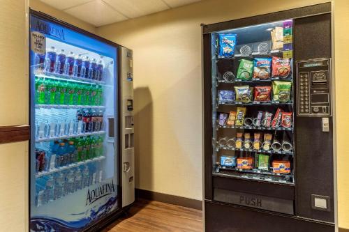 comfort inn and suites russellville i 40
