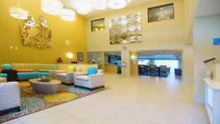 holiday inn express and suites cuero by ihg