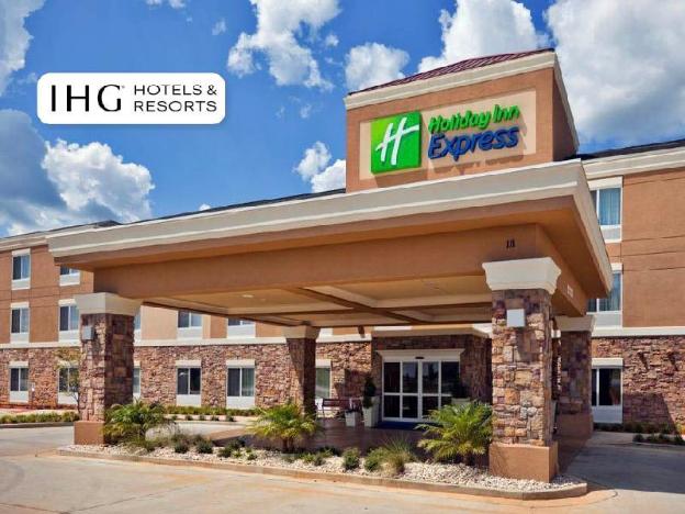 holiday inn express and suites cuero by ihg