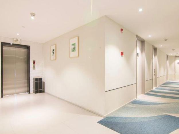 home inn selected shanghai east china normal university wujing