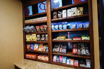 hampton inn and suites pine bluff