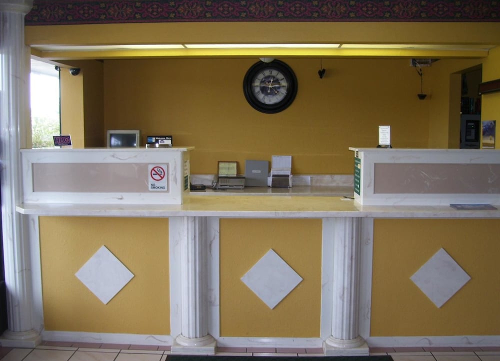 americas best value inn winona