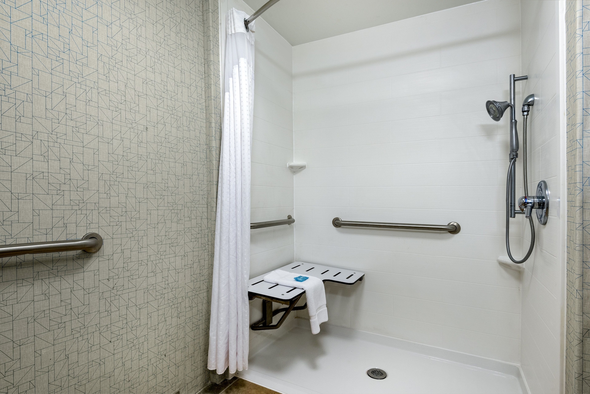 holiday inn express and suites grenada by ihg