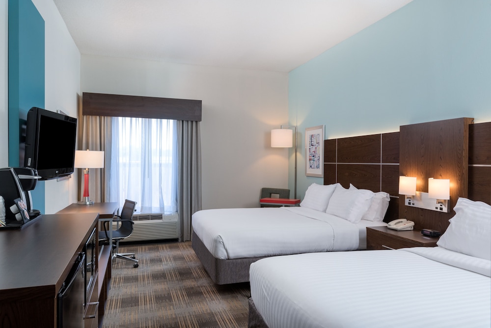 holiday inn express and suites grenada by ihg