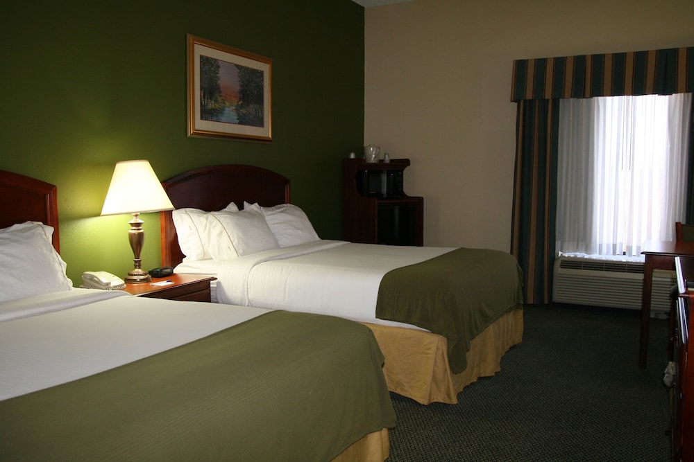 holiday inn express and suites grenada by ihg