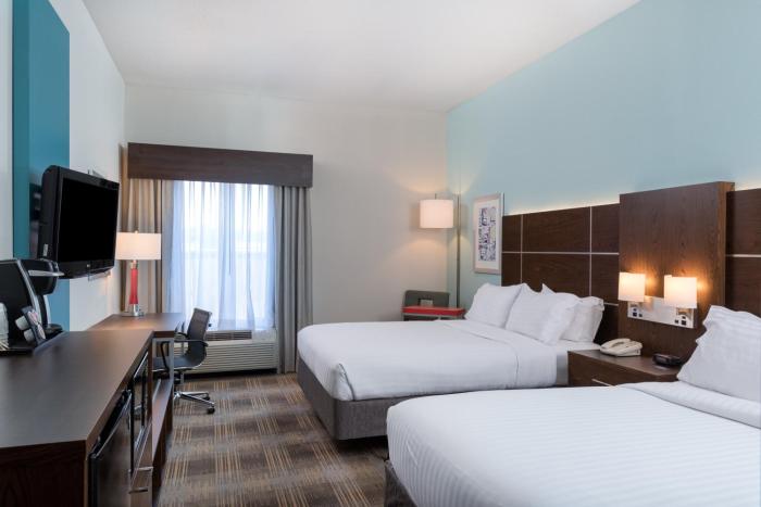holiday inn express and suites grenada by ihg