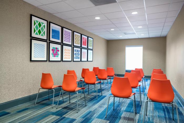 holiday inn express and suites grenada by ihg