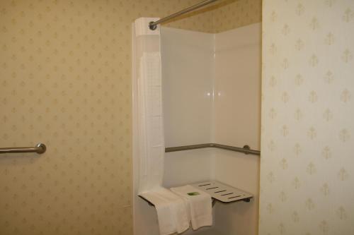 holiday inn express and suites grenada by ihg