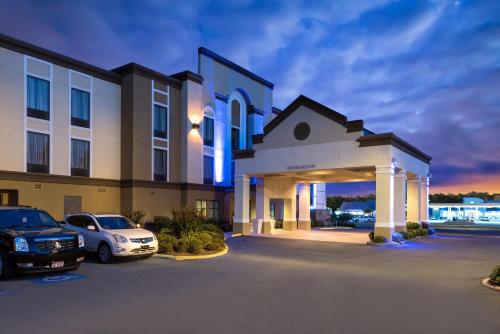 holiday inn express and suites grenada by ihg