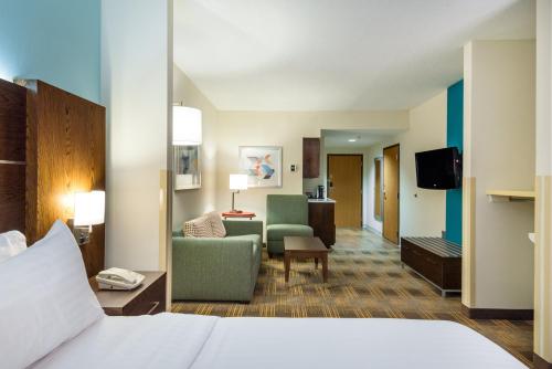 holiday inn express and suites grenada by ihg